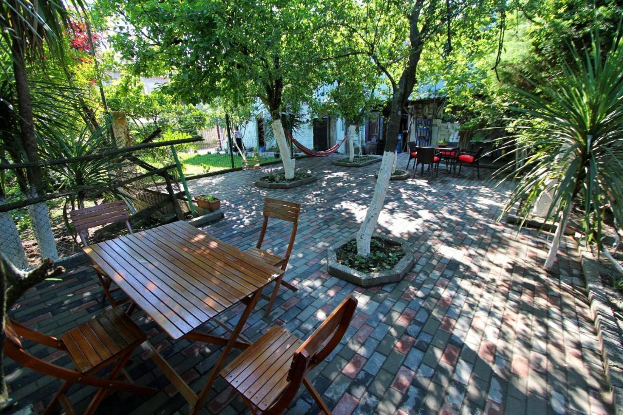 Aparthotel My Home Батуми Екстериор снимка