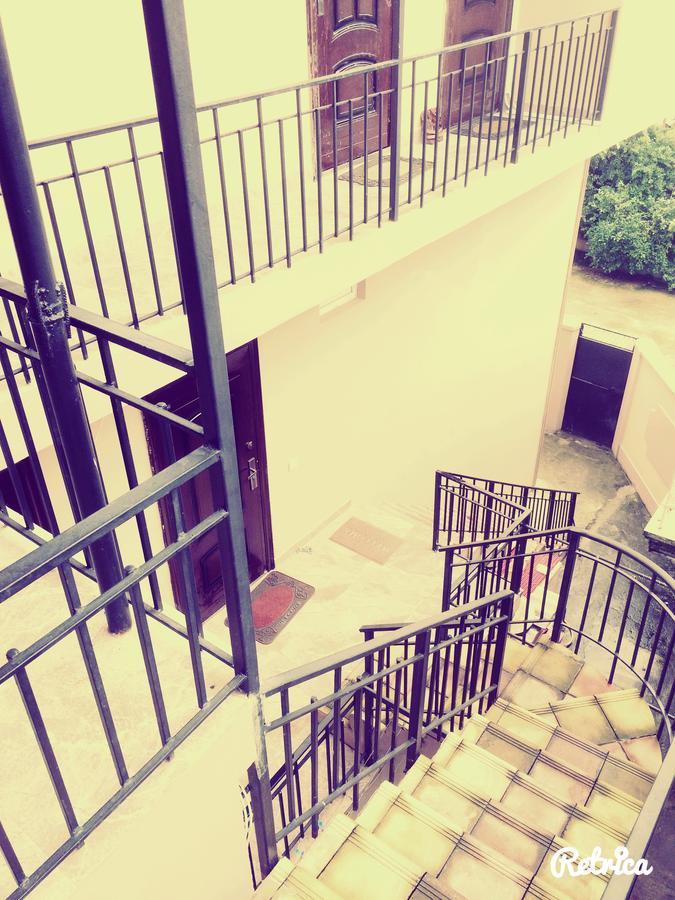 Aparthotel My Home Батуми Екстериор снимка