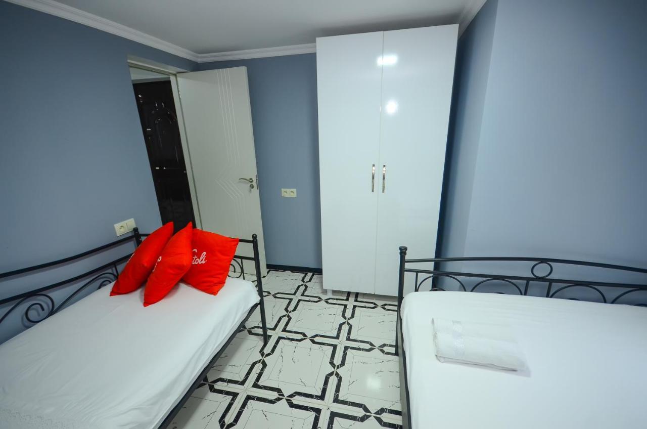 Aparthotel My Home Батуми Екстериор снимка