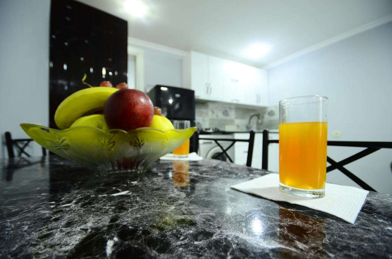 Aparthotel My Home Батуми Екстериор снимка