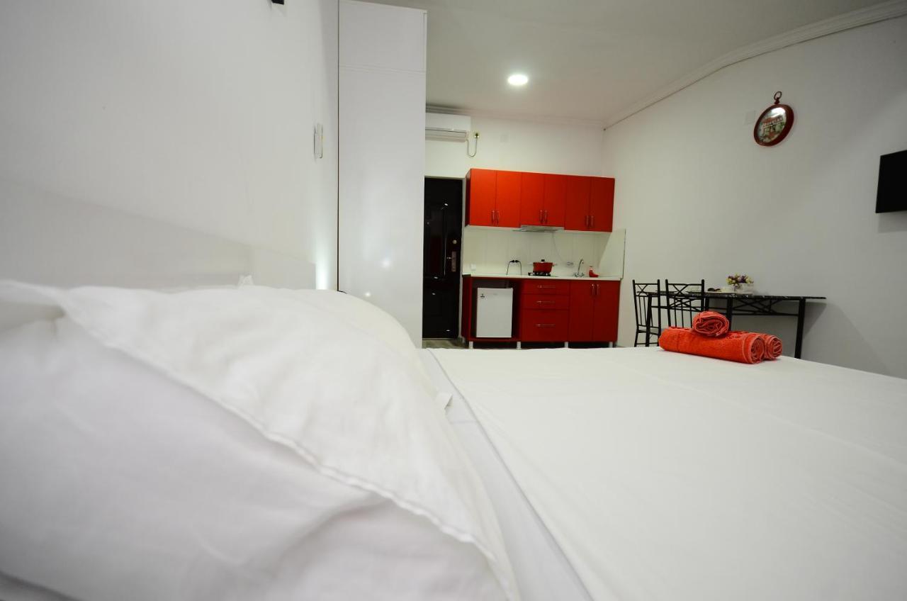 Aparthotel My Home Батуми Екстериор снимка