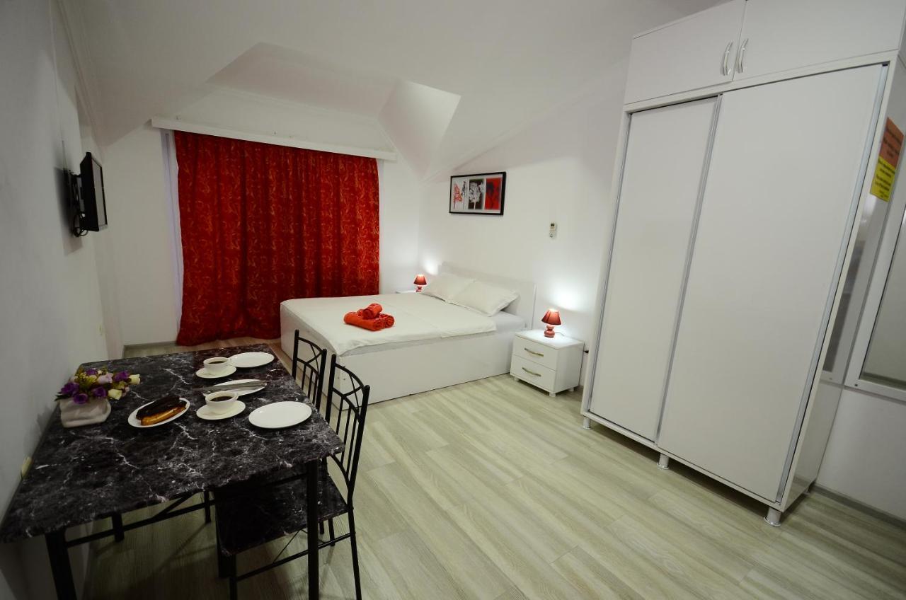 Aparthotel My Home Батуми Екстериор снимка