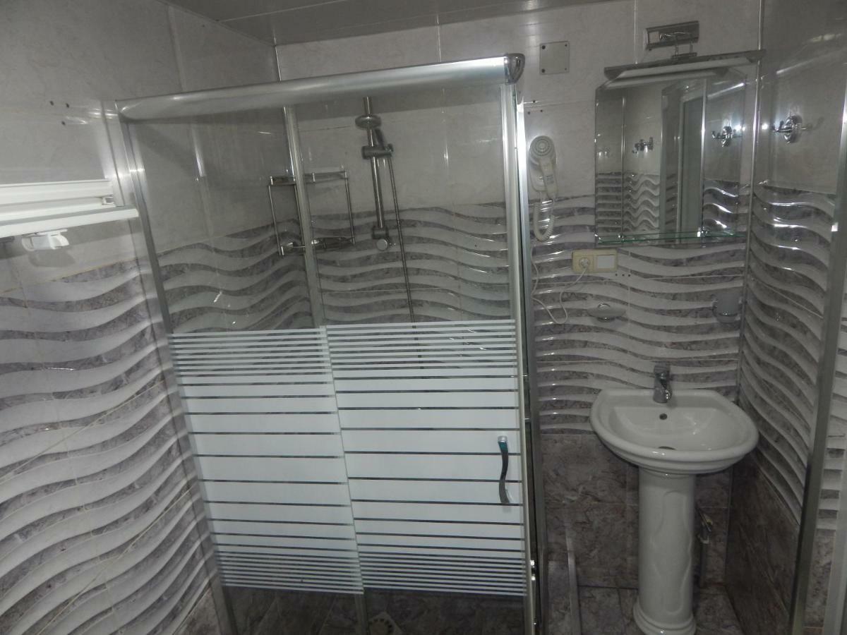 Aparthotel My Home Батуми Екстериор снимка